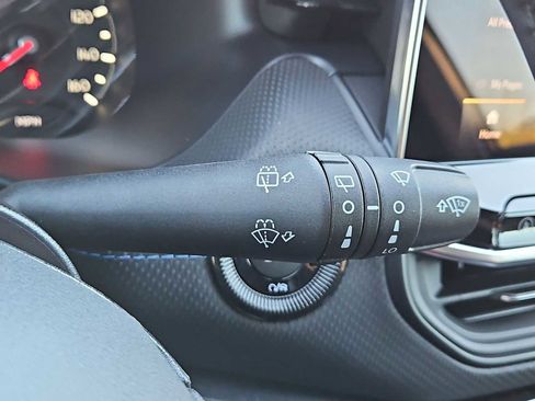 New 2026 Jeep Compass Latitude image 25