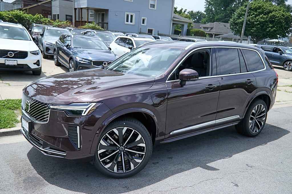New 2026 Volvo XC90 T8 Plus w/ Protection Package AWD/4WD image 3