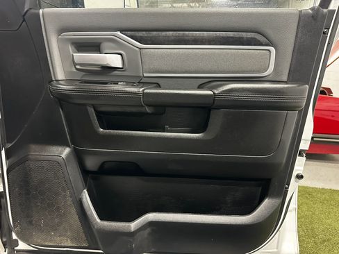 Used 2019 RAM 3500 Big Horn AWD/4WD image 26