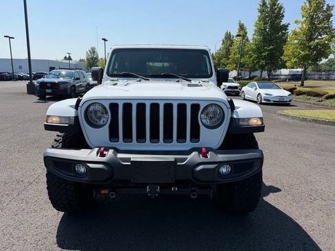 Used 2023 Jeep Wrangler Rubicon w/ Cold Weather Group AWD/4WD image 2