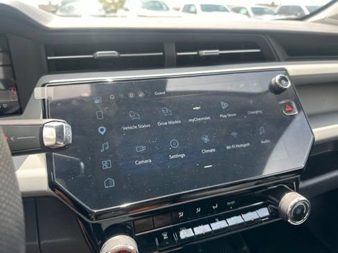 New 2027 Chevrolet Bolt LT FWD image 19