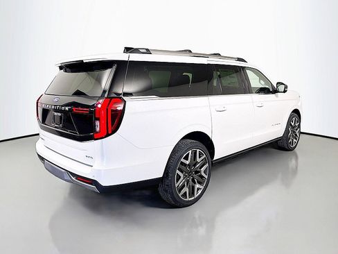 New 2026 Ford Expedition Max Platinum w/ Platinum Ultimate Package AWD/4WD image 7