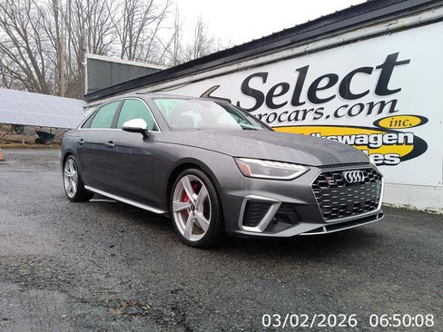 Used 2022 Audi S4 Premium Plus image 1
