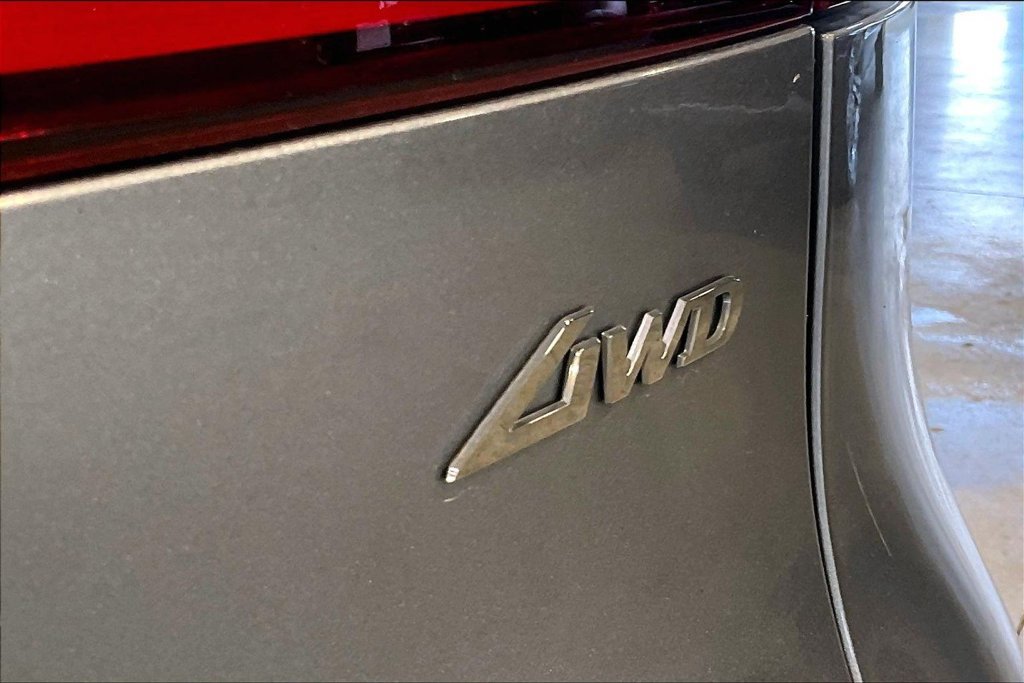Used 2023 Genesis GV70 2.5T w/ Sport Prestige Package AWD/4WD image 25