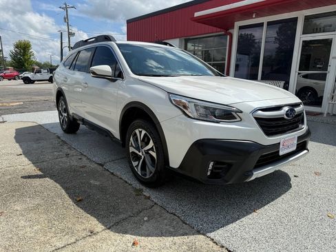Used 2021 Subaru Outback Limited AWD/4WD image 14