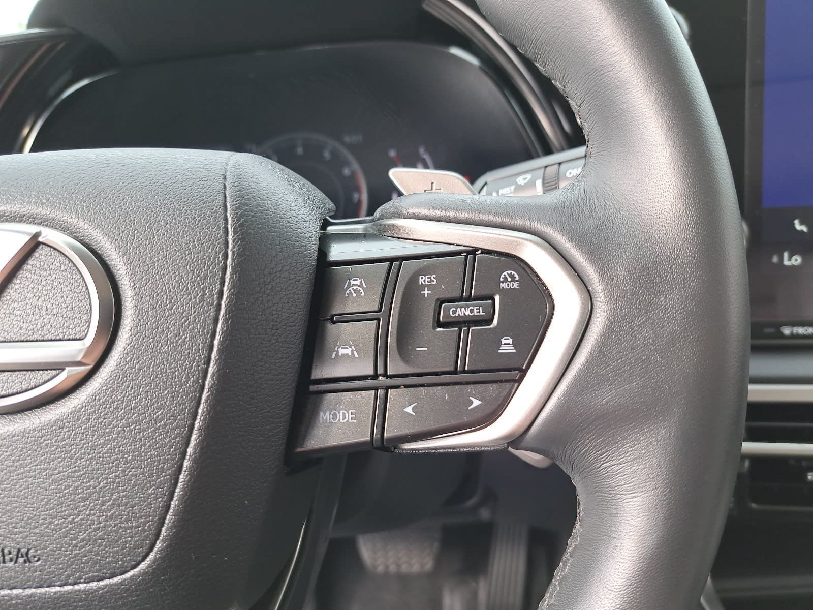 Used 2024 Lexus RX 350 FWD w/ Technology Package image 20