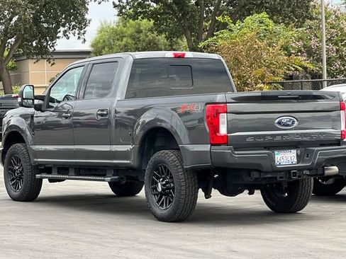Used 2019 Ford F250 Lariat w/ Lariat Ultimate Package AWD/4WD image 6