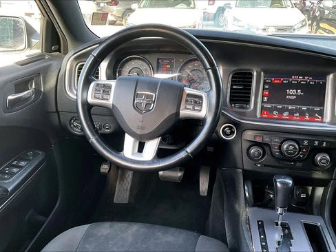 Used 2014 Dodge Charger R/T image 7