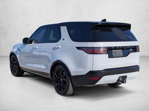 Used 2023 Land Rover Discovery S R-Dynamic image 7