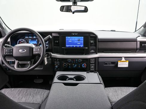 New 2026 Ford F250 XLT w/ Tremor Off-Road Package image 17