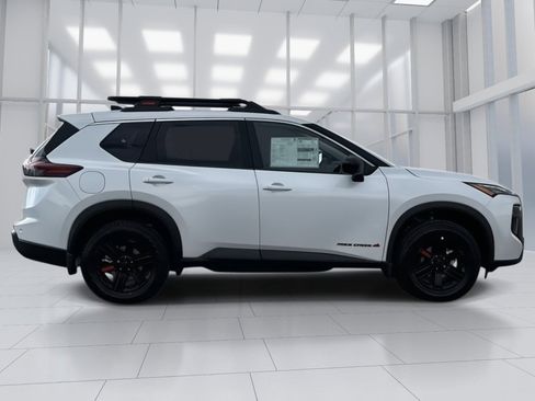 New 2026 Nissan Rogue SV AWD/4WD image 3