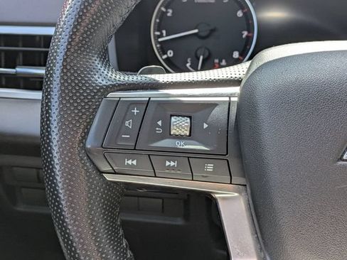 Used 2024 Mitsubishi Outlander SE FWD image 27