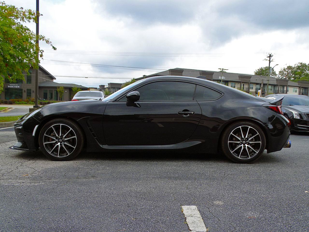 Used 2023 Toyota GR86 RWD image 5