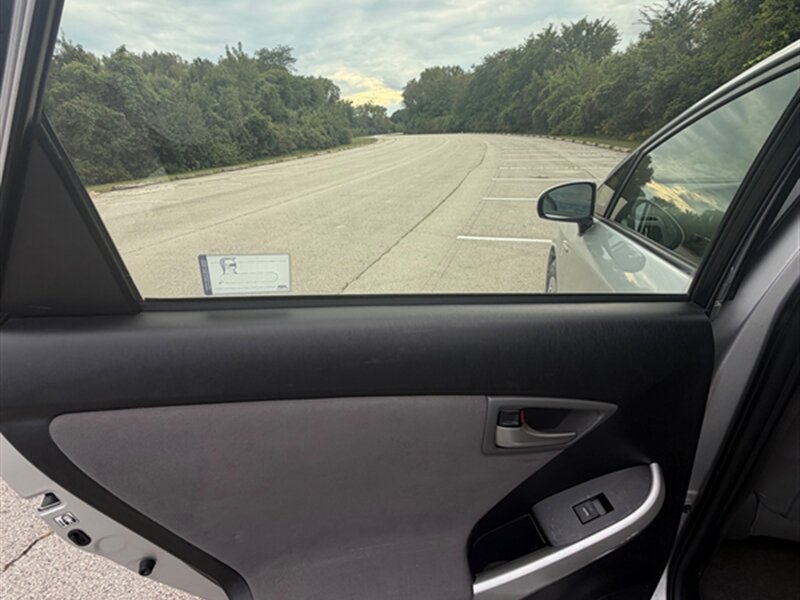 Used 2013 Toyota Prius Two FWD image 24