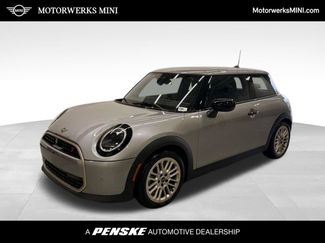 Used 2025 MINI Cooper S FWD video 1