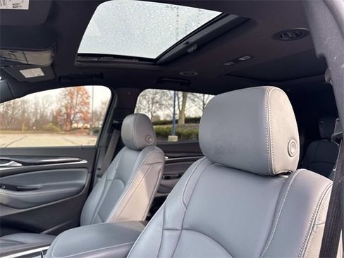 Used 2023 Buick Enclave Essence w/ Experience Buick Package image 18