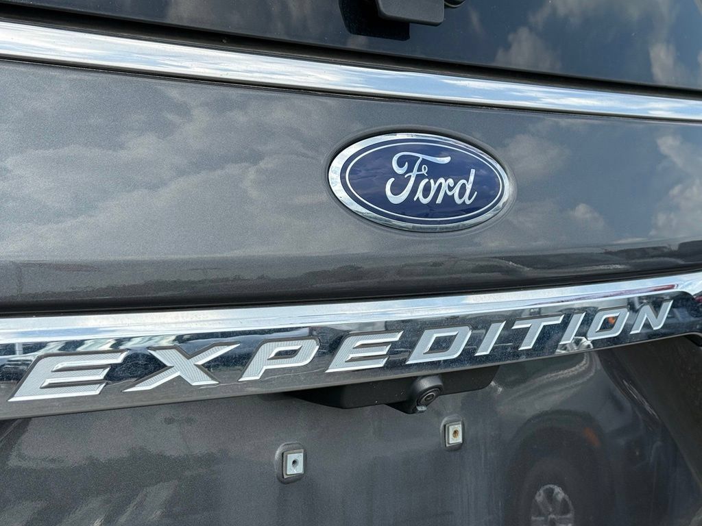 Used 2020 Ford Expedition King Ranch AWD/4WD image 21