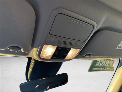 Used 2023 Honda Odyssey EX-L image 20