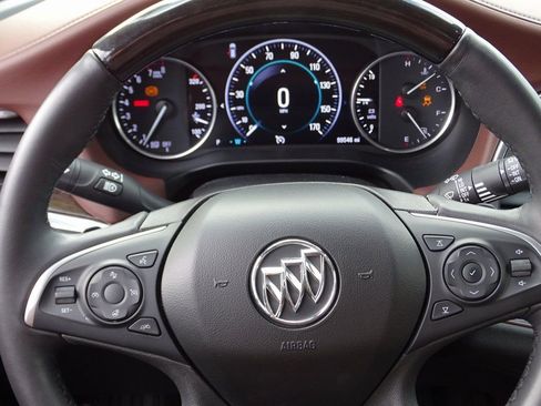 Used 2018 Buick Enclave Avenir w/ Avenir Technology Package image 27