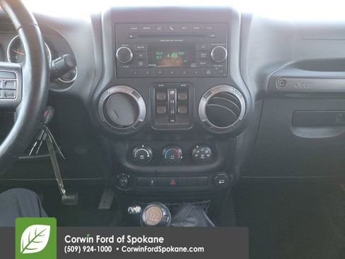 Used 2013 Jeep Wrangler Unlimited Sport image 26