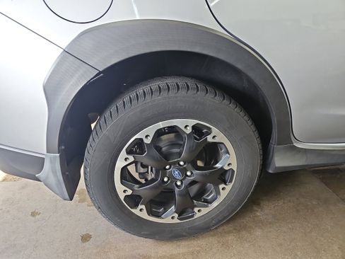 Used 2021 Subaru Crosstrek 2.0i image 16