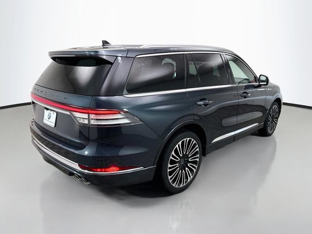 Used 2023 Lincoln Aviator Black Label w/ Dynamic Handling Package AWD/4WD image 7