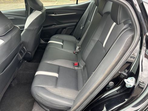 Used 2025 Toyota Camry SE FWD image 21