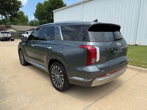 Used 2025 Hyundai Palisade Calligraphy AWD/4WD image 3