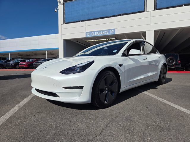 Used 2023 Tesla Model 3 Standard Range RWD image 2