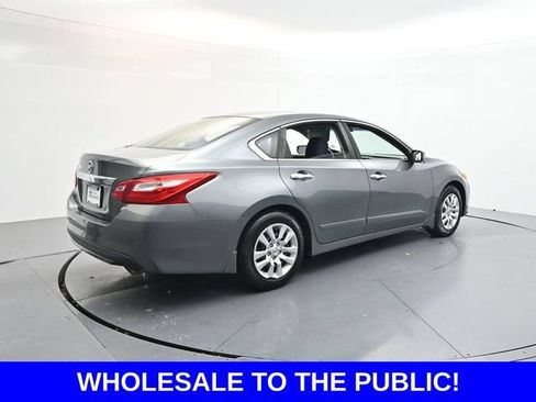 Used 2016 Nissan Altima 2.5 S w/ Power Driver Seat Package FWD image 7