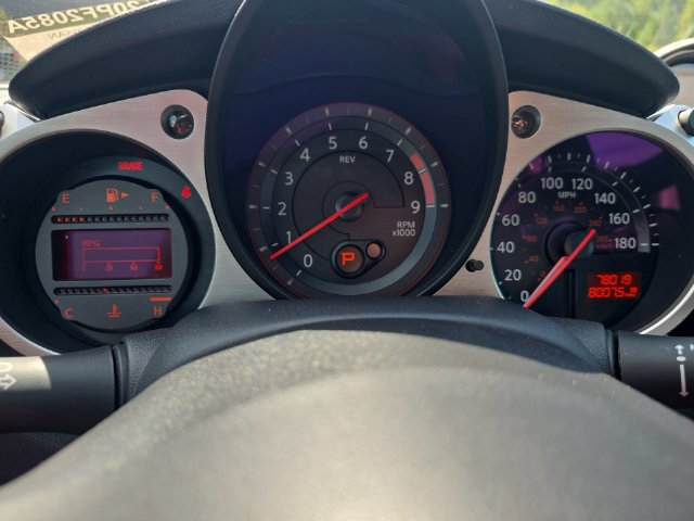 Used 2020 Nissan 370Z Coupe RWD image 18