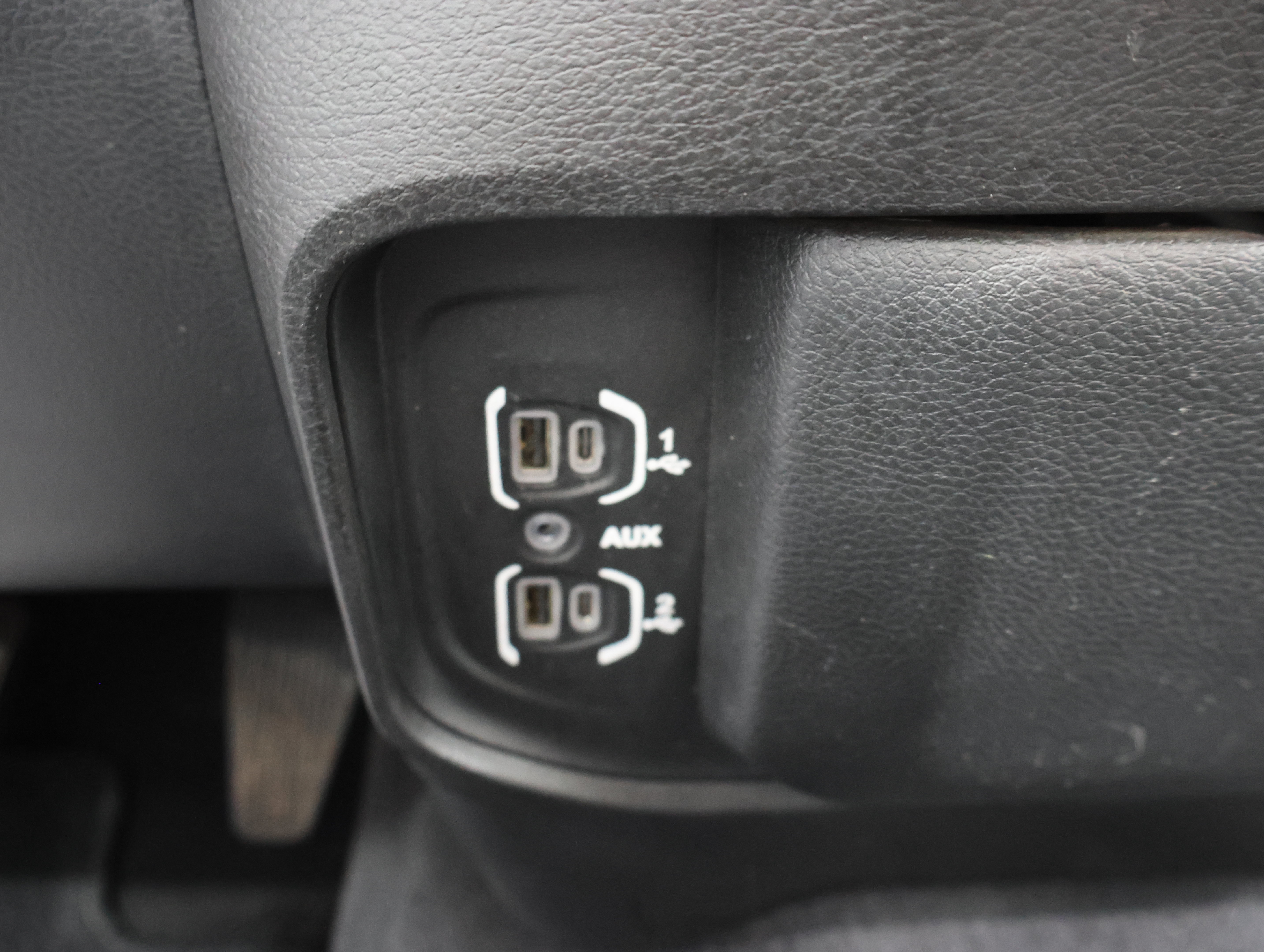 Used 2022 RAM 2500 Big Horn w/ Level C Equiment Group AWD/4WD image 47