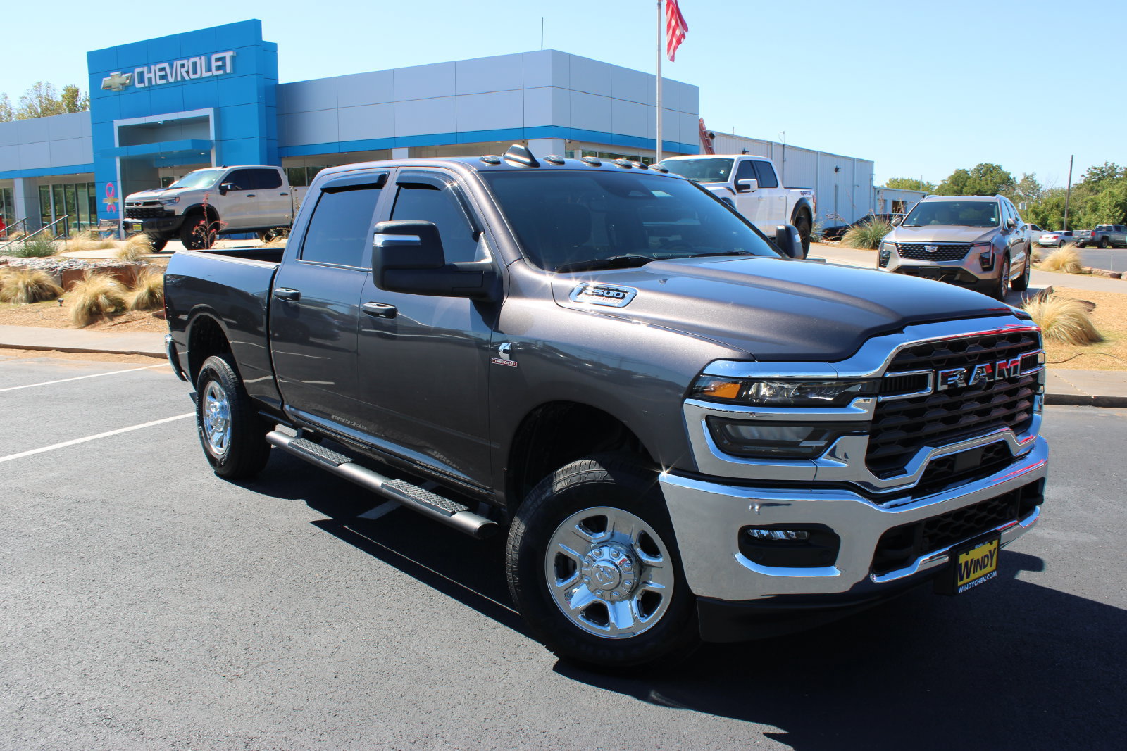 Used 2025 RAM 2500 Tradesman AWD/4WD image 2