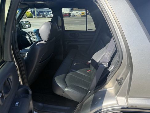 Used 2000 Chevrolet Blazer LT w/ LT Preferred Equipment Group image 12