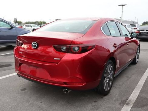 Used 2023 MAZDA MAZDA3 s FWD image 2