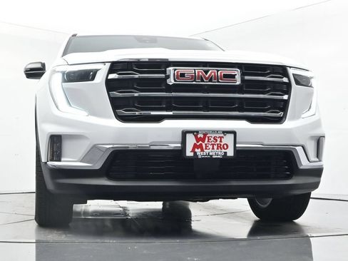 Used 2025 GMC Acadia Elevation w/ Elevation Premium Package AWD/4WD image 33