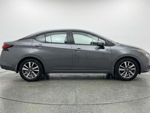 Used 2025 Nissan Versa SV FWD image 11