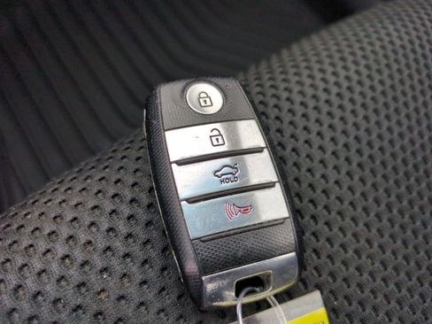 Used 2019 Kia Optima S w/ S Panoramic Sunroof Package image 37