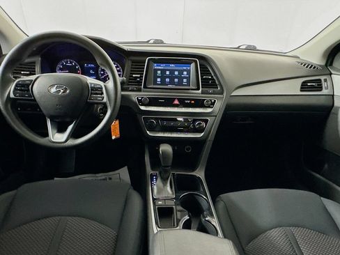 Used 2019 Hyundai Sonata SE FWD image 25