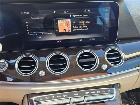 Used 2020 Mercedes-Benz E 350 Sedan image 13