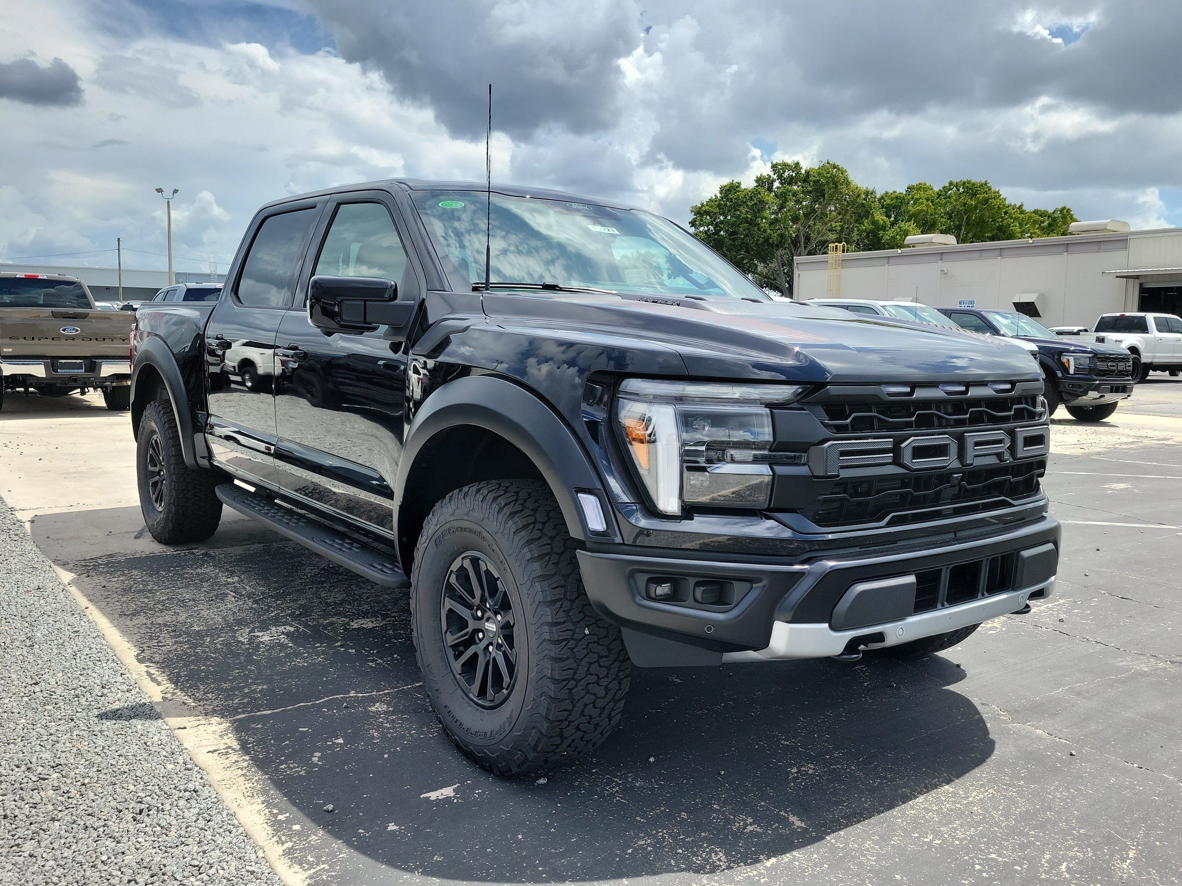 New 2026 Ford F150 Raptor AWD/4WD image 2