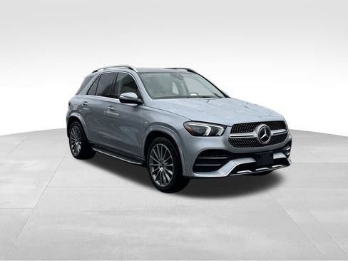 Used 2023 Mercedes-Benz GLE 450 4MATIC image 3