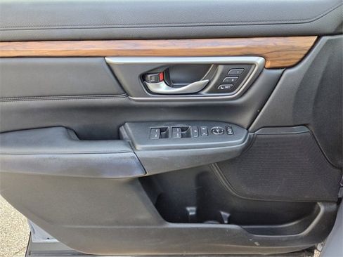 Used 2020 Honda CR-V Touring image 28