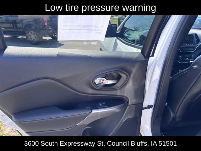 Used 2022 Jeep Cherokee Latitude Lux AWD/4WD image 31