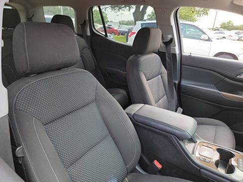 Used 2020 GMC Acadia SLE w/ Driver Convenience Package FWD image 15