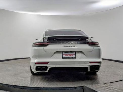 Used 2018 Porsche Panamera 4S image 7