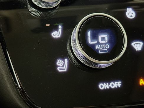 Used 2023 INFINITI QX60 Luxe w/ Cargo Package FWD image 24
