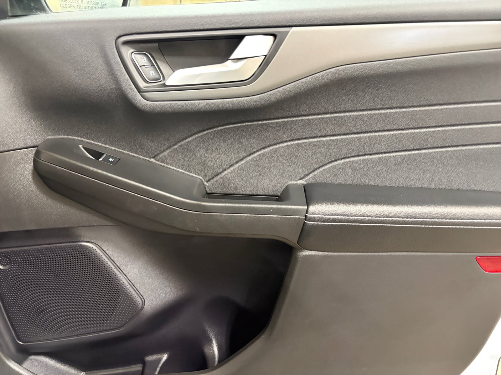Used 2023 Ford Escape SE FWD image 16