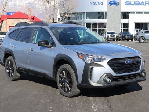 Used 2025 Subaru Outback Onyx Edition image 1