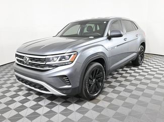 Certified 2023 Volkswagen Atlas Cross Sport SE w/ Black Wheel Package video 2